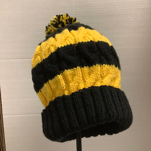 Knit wear - Classic Cable Knit Toque